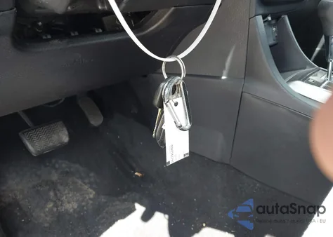 2014 Toyota Corolla L z USA, uszkodzony, nr VIN 2T1BURHEXEC068076